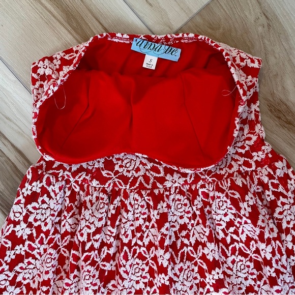 aina be Red & White Strapless Sweat Heart Dress With Floral Lace Details Size S - Picture 8 of 14
